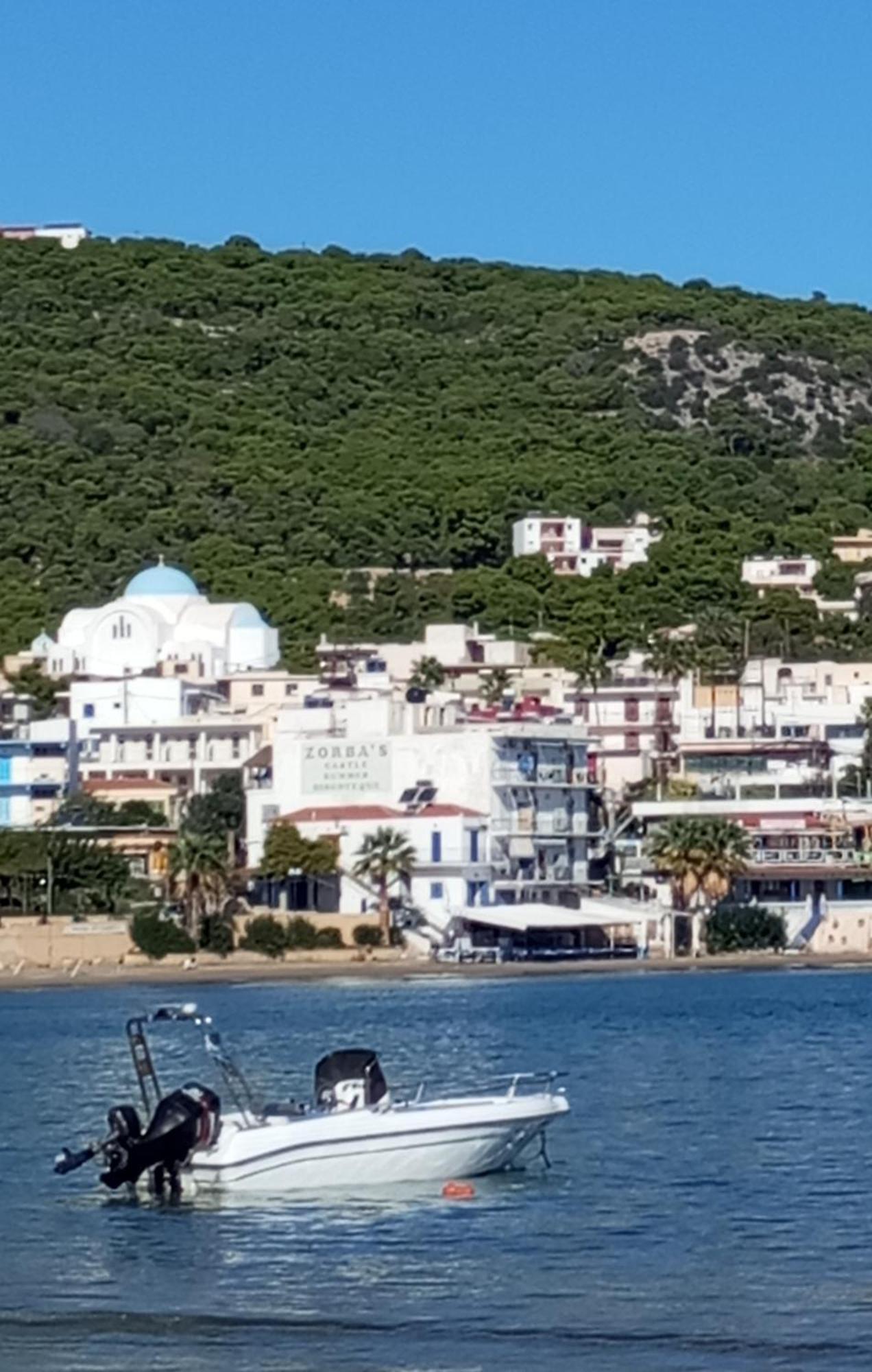 Svetlana&Michalis Oasis Hotel Agia Marina  Exterior foto