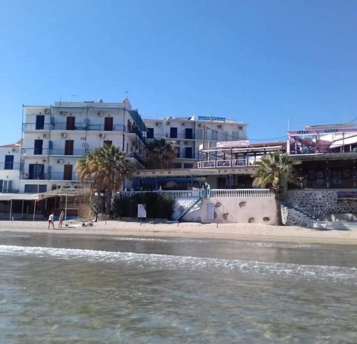 Svetlana&Michalis Oasis Hotel Agia Marina  Exterior foto